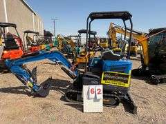 2025 CFG MINI EXCAVATOR MODEL: DM20 - KUBOTA DIESEL ENGINE, S/N: DM20R2025X0000146 (KEY)