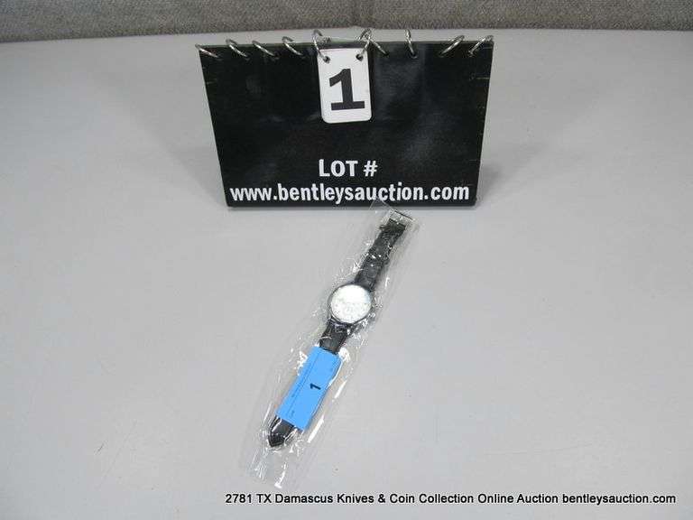 QUARTZ ANALOG MENS WRISTWATCH W/ 3 SUB DIALS - WHITE FACE - BROWN BAND