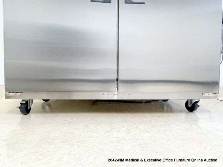 EVEREST ESWR 2 2-DOOR REFRIGERATOR - COMMERCIAL
