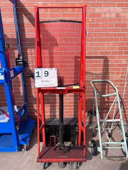 WESCO MANUFACTURING CO. - HYDRALIC JACK