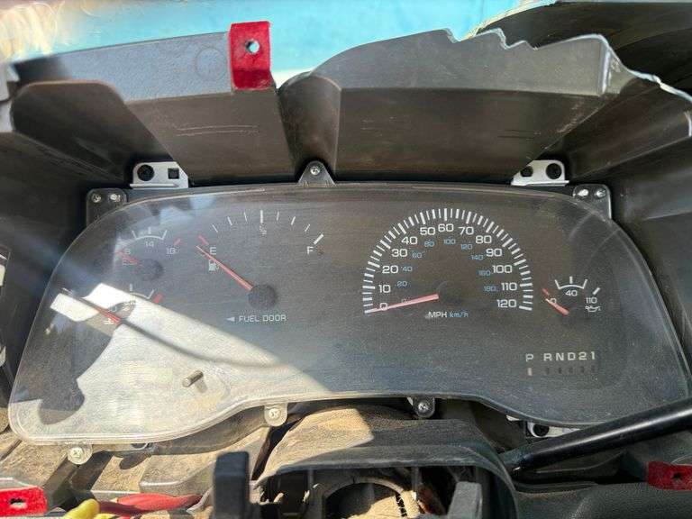 1998  DODGE  RAM 2500  PICKUP  145,686 MILES