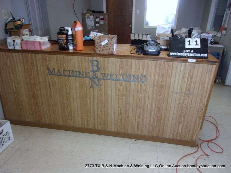 WOODEN 8' COUNTER