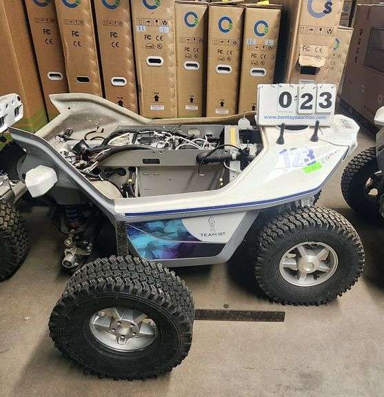 SMP ROBOTICS-SPEAKER & RECORDER MOUNTED ROBOT VEHICLE - POSSIBLE MISSING PARTS