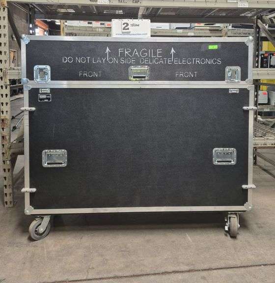 FLIGHT CASE: SOUNDCRAFT VI3000 JELCO MODEL: 25441