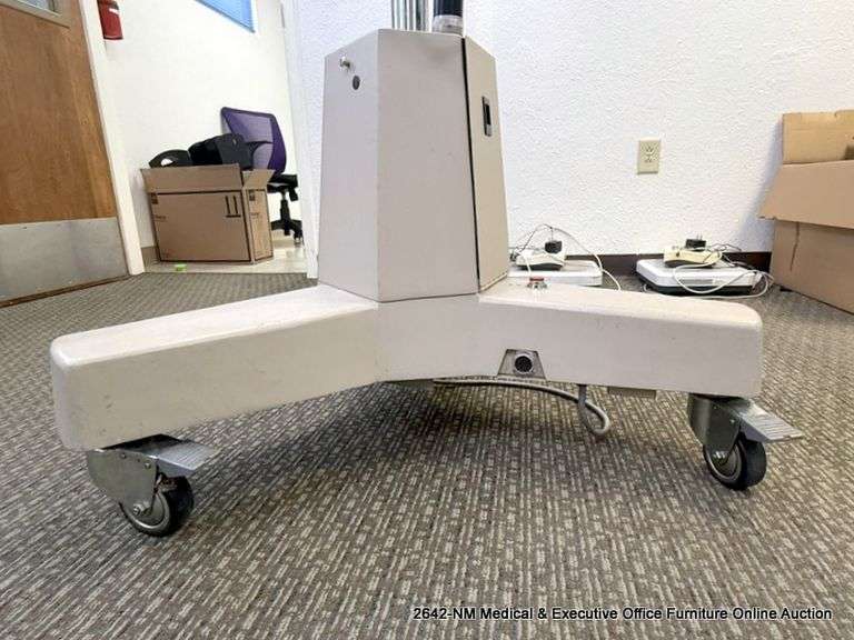 STORZ COUNTER POSE MICROSCOPE W/ OLYMPUS 250