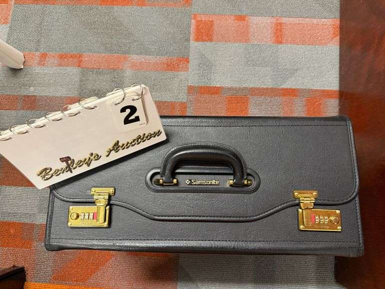 SAMSONITE HARD BRIEFCASE