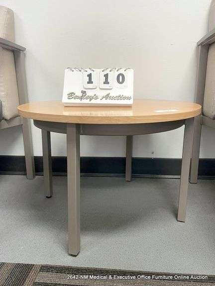 24" ROUND TABLE