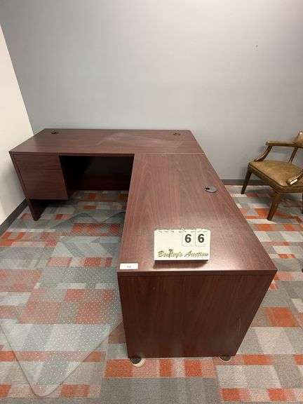 WOOD 90° DESK
