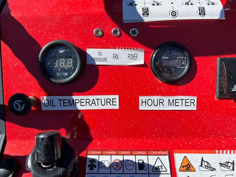 2024/2025 AGT SKID STEER LOADER MODEL: YSRT14 - RATO GASOLINE ENGINE, S/N: YSRT142025L010112