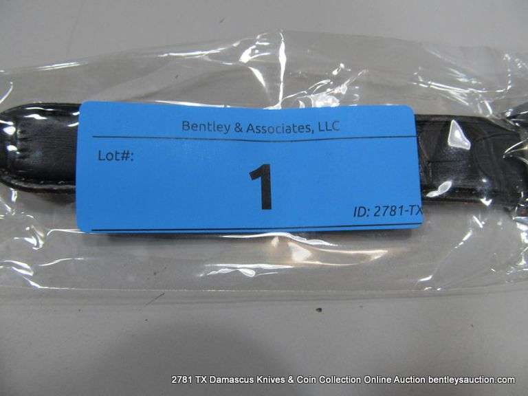 QUARTZ ANALOG MENS WRISTWATCH W/ 3 SUB DIALS - WHITE FACE - BROWN BAND