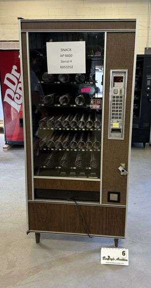 AUTOMATIC PRODUCTS SNACK SHOP, MODEL 6600, S/N 6053252