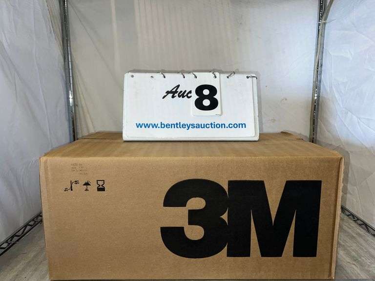 BOX: 3M RESPIRATOR N95 MASKS