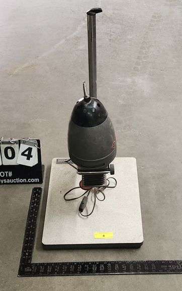 ERINZ DELUXE ENLARGER MODEL: 66