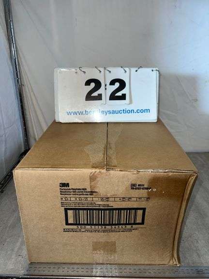 BOX: 3M RESPIRATOR N95 MASKS