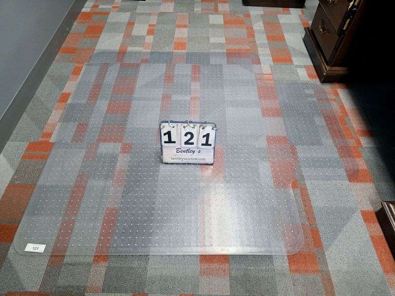 PLASTIC CHAIR MAT