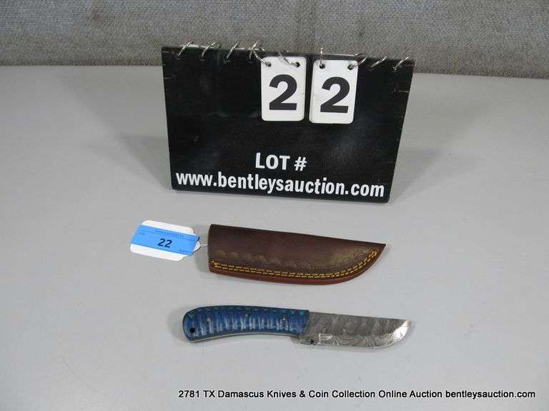 KNIFE 3-1/2" BLADE DAMASCUS FINISH - TWO TONE BLUE HANDLE W/ SHEATH