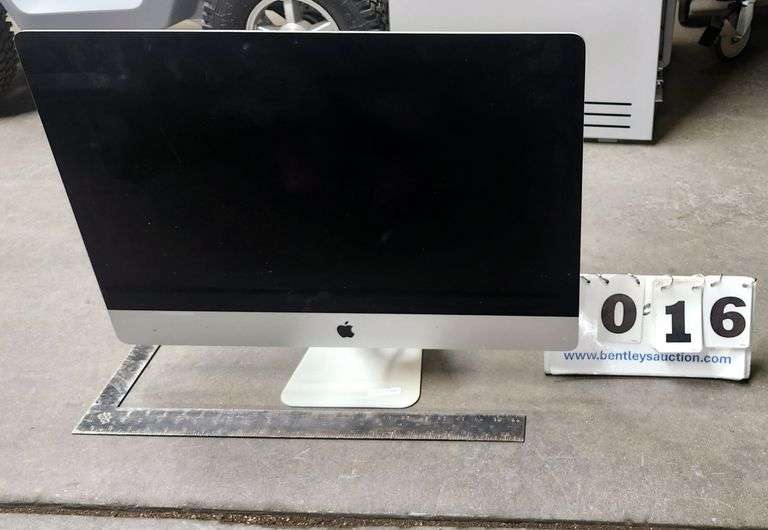 APPLE IMAC DESKTOP COMPUTER MODEL: A1418, 21.5"