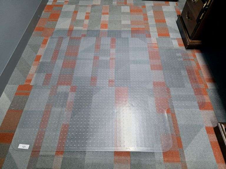 PLASTIC CHAIR MAT