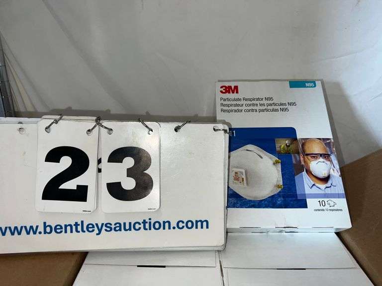 BOX: 3M RESPIRATOR N95 MASKS
