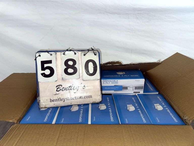 BOX: MAGIC DISPOSABLE 3-PLY FACE MASKS