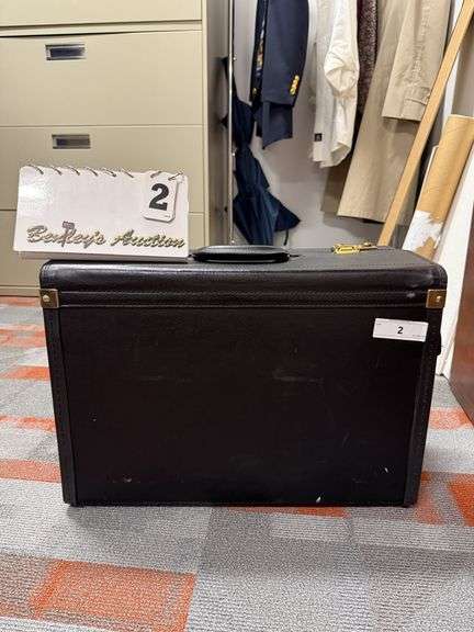SAMSONITE HARD BRIEFCASE