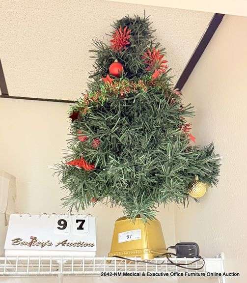CHIRSTMAS TREE