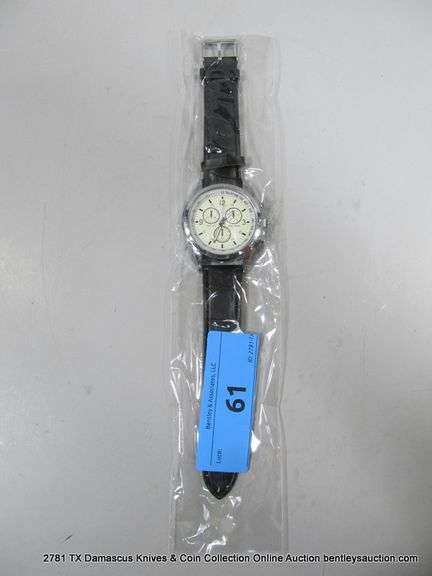 QUARTZ MENS WRISTWATCH W/ 3 SUB DIALS - BLACK BAND - WHITE FACE