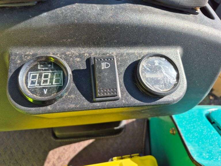 2025 CFG MINI EXCAVATOR MODEL: QK16R - RATO GASOLINE ENGINE, S/N: QK16R202505010529 (KEY)