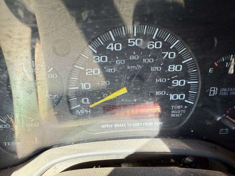 1997  CHEVROLET  EXPRESS  2500 (3/4 TON)  CARGO VAN  UNKNOWN