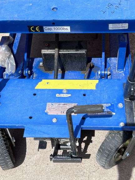 LIFT TABLE - MODEL: 988116