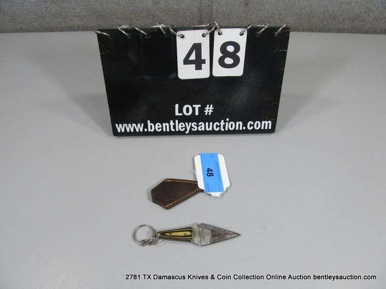 KNIFE 2" DOUBLE SIDED BLADE DAMASCUS FINISH - BLACK & WHITE HANDLE W/ SHEATH