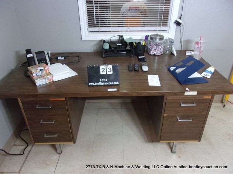 5-DRAWER WOOD DESK W/ FORMICA TOP