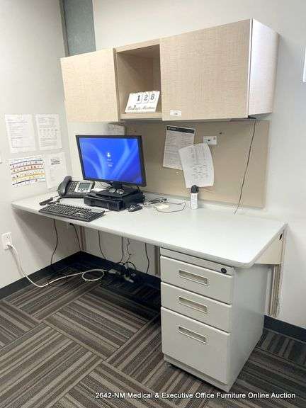 DESK & OVERHEAD BIN