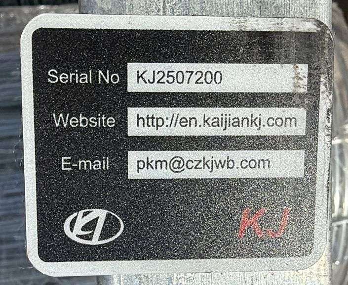 2025 KJ HOT DIP GALVANIZED FILED FENCE MODEL: K1230, 4' X 100'
