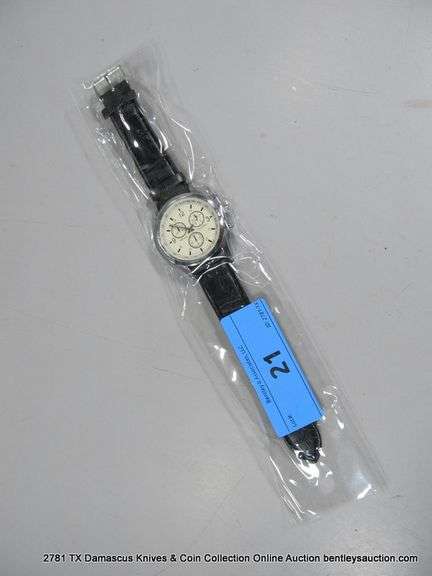 QUARTZ ANALOG MENS WRISTWATCH W/ 3 SUB DIALS - BLACK BAND - WHITE FACE