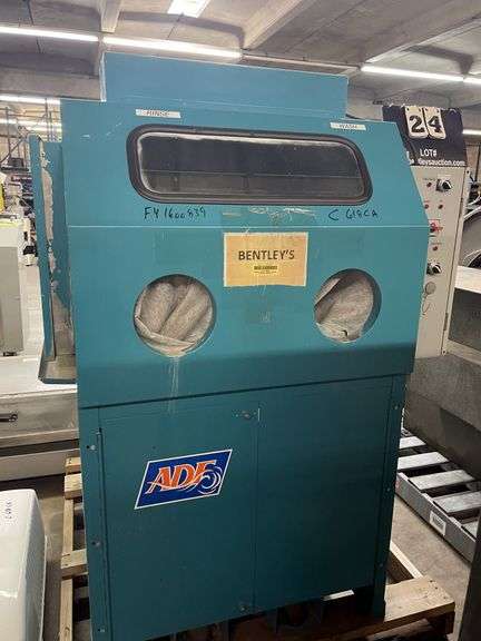 ADF MODEL: 550 BLASTING CABINET