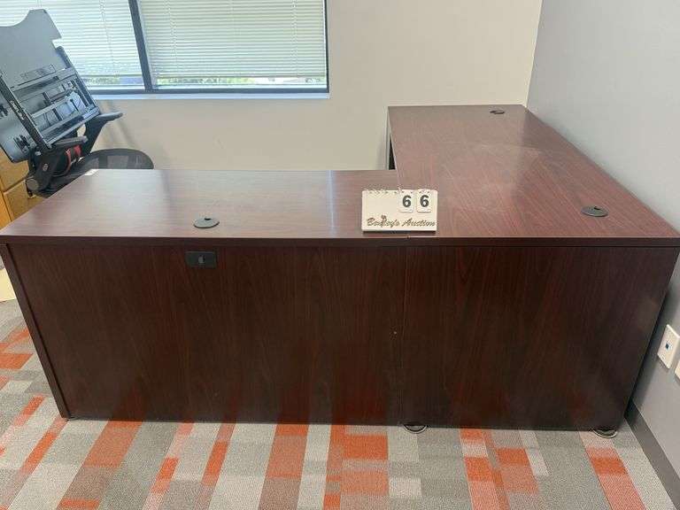 WOOD 90° DESK