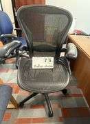 HERMAN MILLER AERON BLACK CHAIR