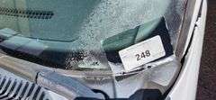 2001  FORD  TAURUS  SEDAN  61,044 MILES
