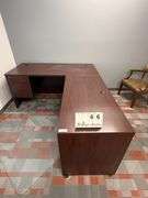 WOOD 90° DESK