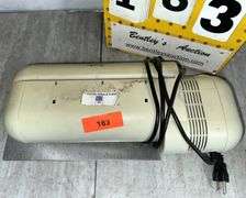 SWINGLINE 535 3-HOLE PUNCH