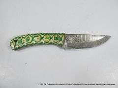 KNIFE 3-1/2" BLADE DAMASCUS FINISH - GREEN & WHITE HANDEL W/ SHEATH