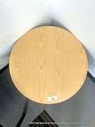 24" ROUND TABLE
