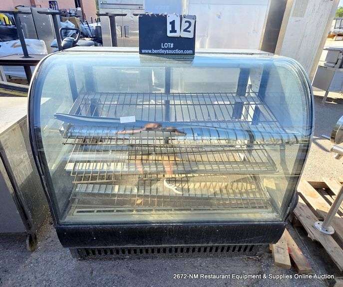 TRUE GLASS DELI CASE