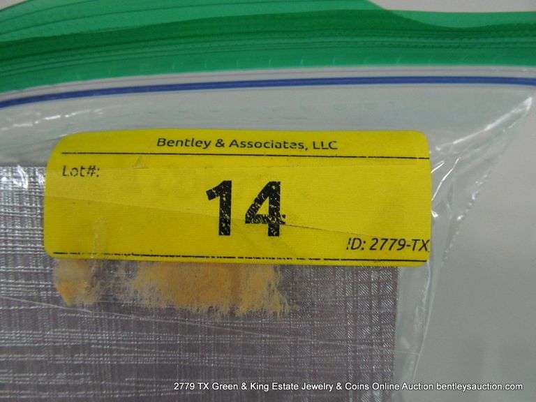 14K WHITE GOLD SIMPLE CHAIN NECKLACE W/ SINGLE DIAMOND DROP PENDANT