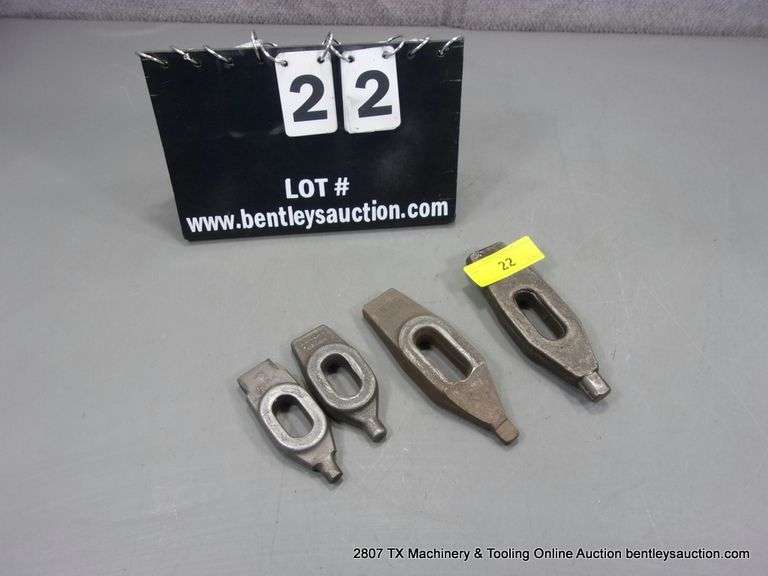 LOT 4: VULCAN NO. 44 (2) & NO. 46 (2) HOLD DOWN CLAMPS
