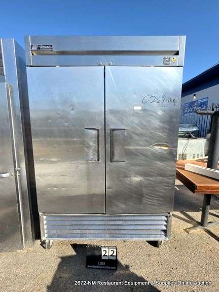 TRUE TS-49 2-DOOR FRIDGE