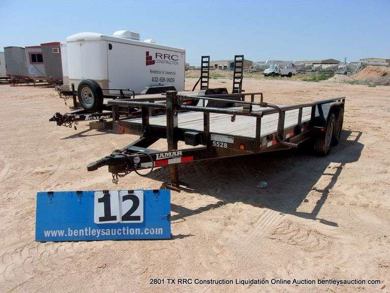 2011  LAMAR FORKLIFT/SKIDSTEER TRAILER W/ RAMPS  TANDEM AXLES,  18 FT.