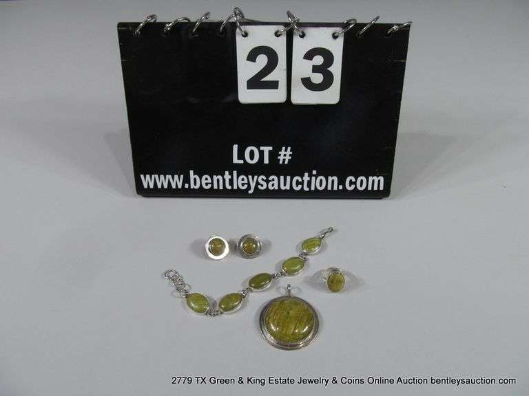 SOUTHWEST STYLE STERLING & LIGHT GREEN TURQUOISE STONE JEWELRY SET: EARRINGS, RING, BRACELET, PENDAN