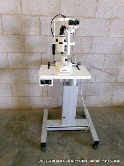 REICHERT XCEL 255 SLIT LAMP